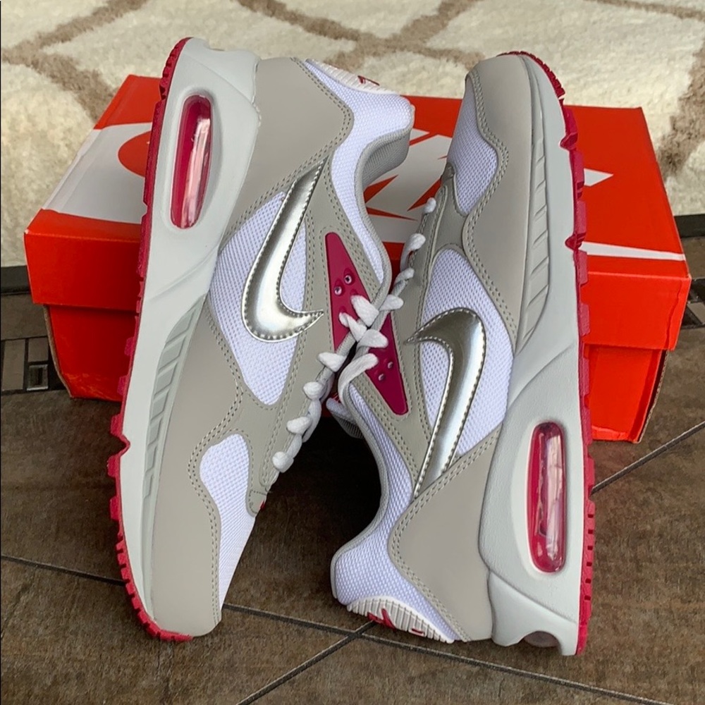 WMNS NIKE AIR MAX CORRELATE White/Metallic Silver - Picture 12 of 16